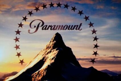 “Sony Pictures e Apollo Global Management: Rumores de Parceria para Adquirir a Paramount Pictures”